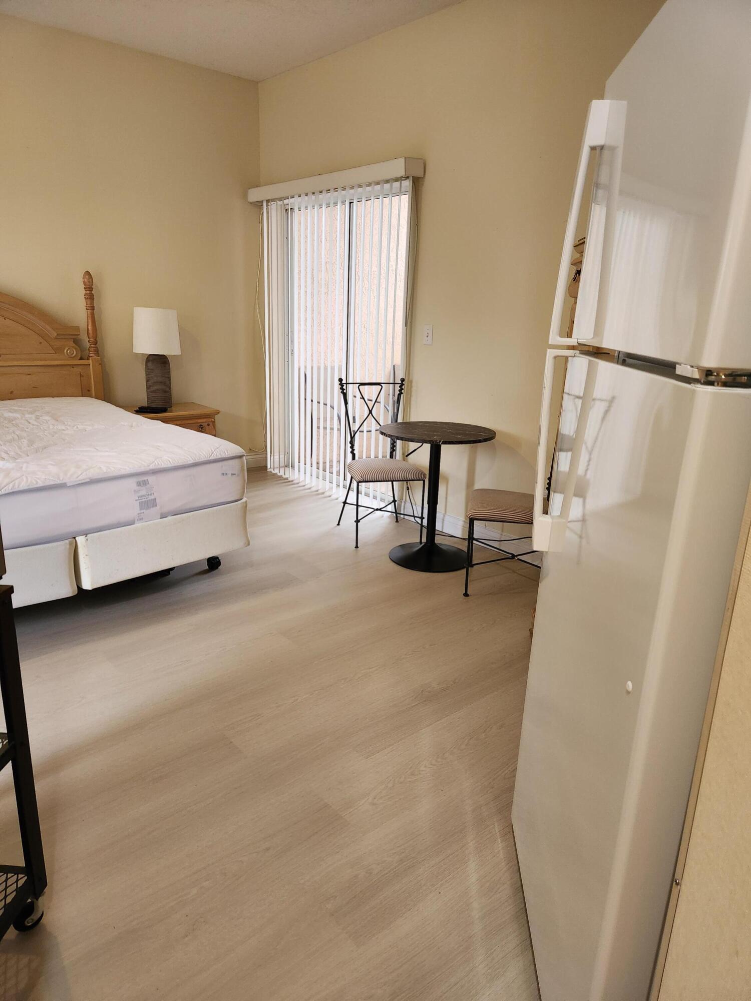 GOLF VILLAS II CONDOMINIUM - Residential Lease