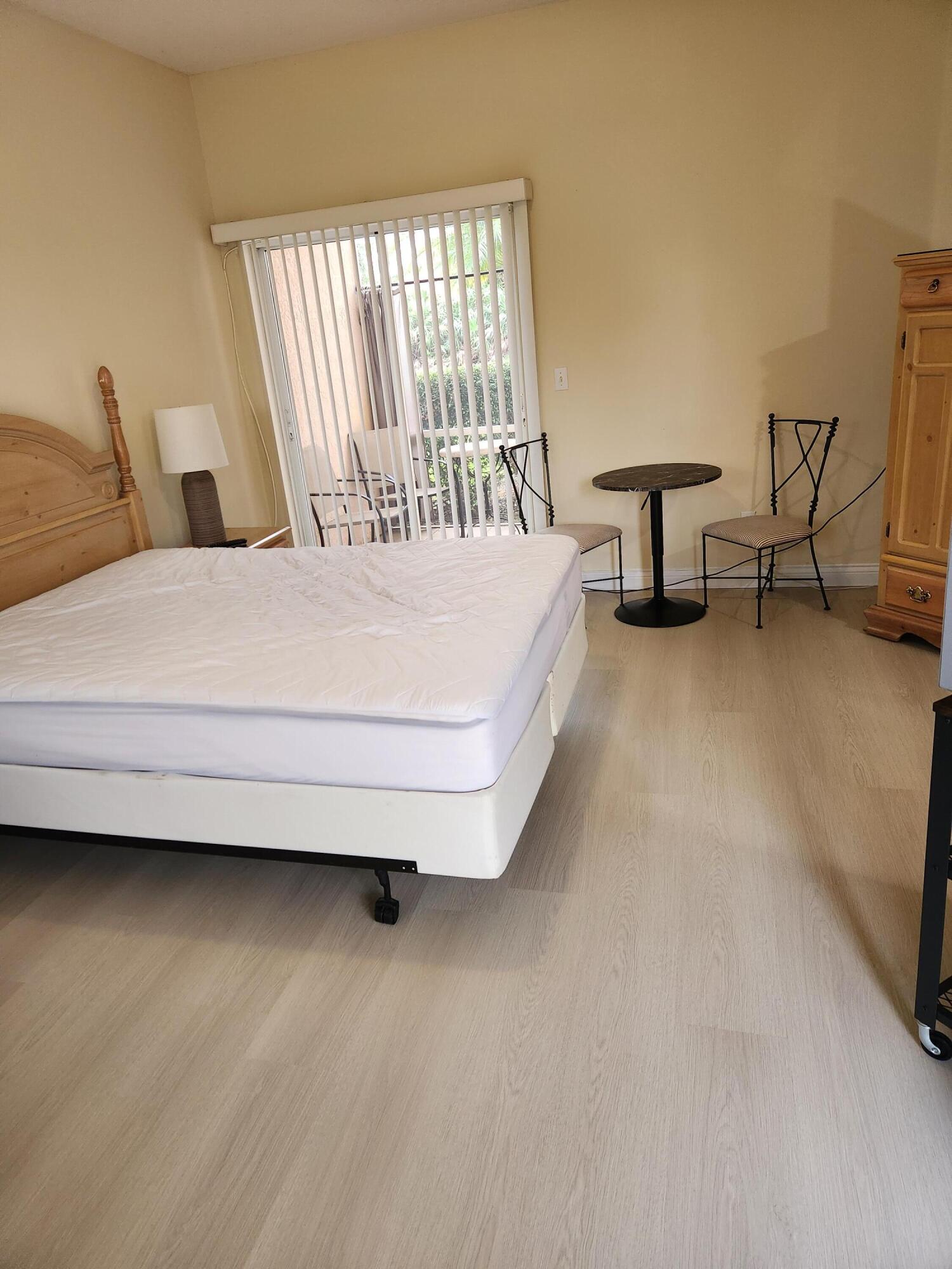 GOLF VILLAS II CONDOMINIUM - Residential Lease