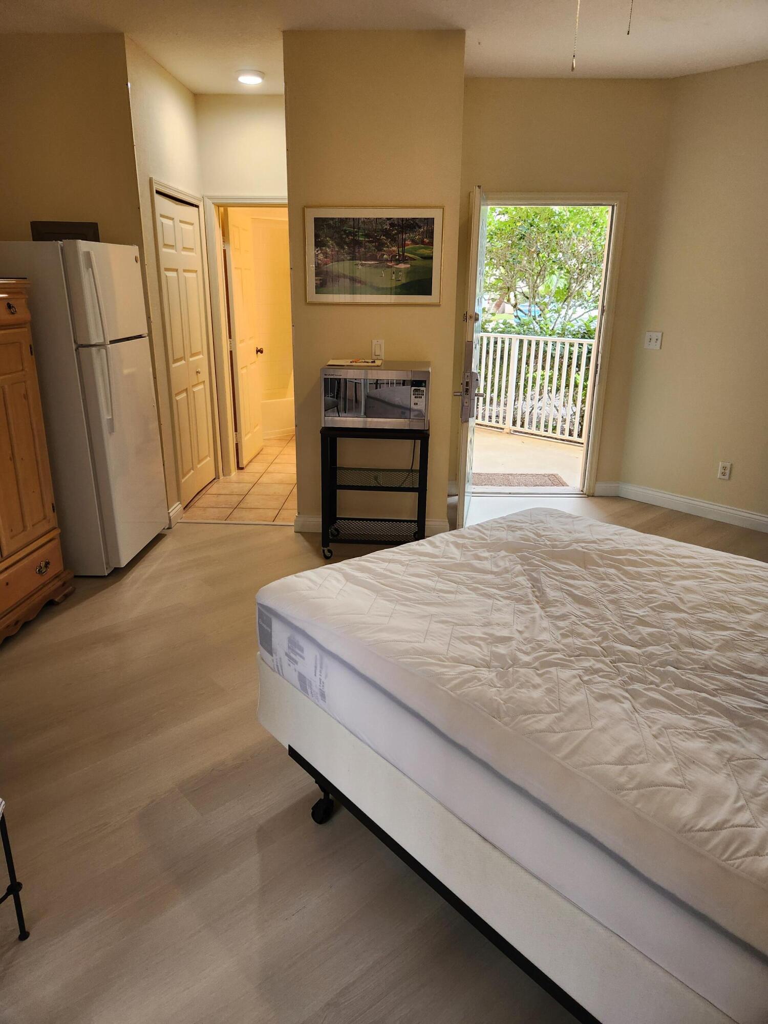 GOLF VILLAS II CONDOMINIUM - Residential Lease