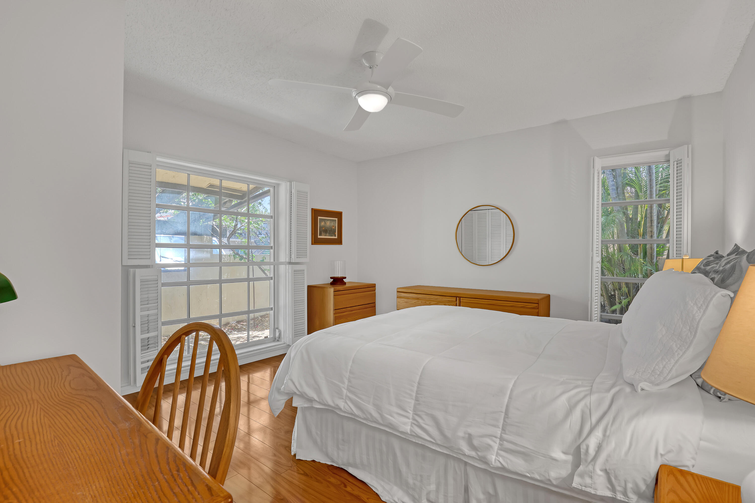 PALM GREENS AT VILLA DEL RAY CONDO II - Residential