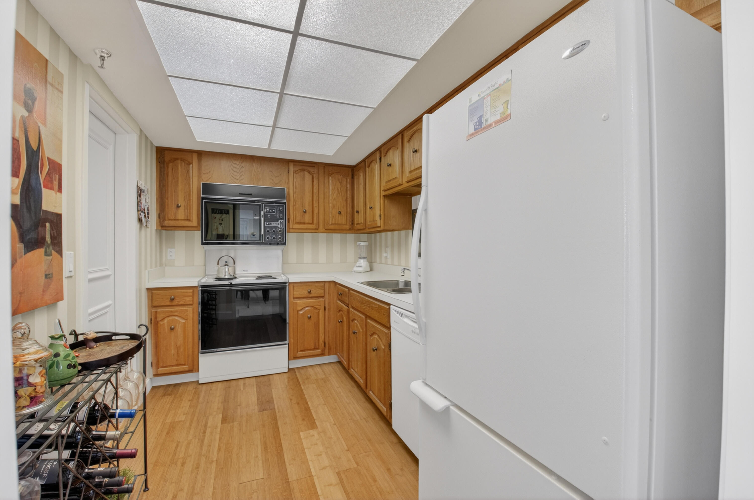 Willow Wood Midrise - Residential