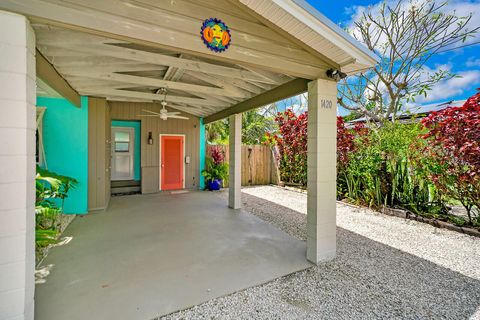 A home in Lake Clarke Shores