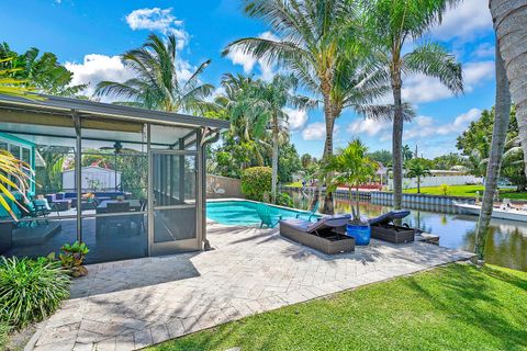 A home in Lake Clarke Shores