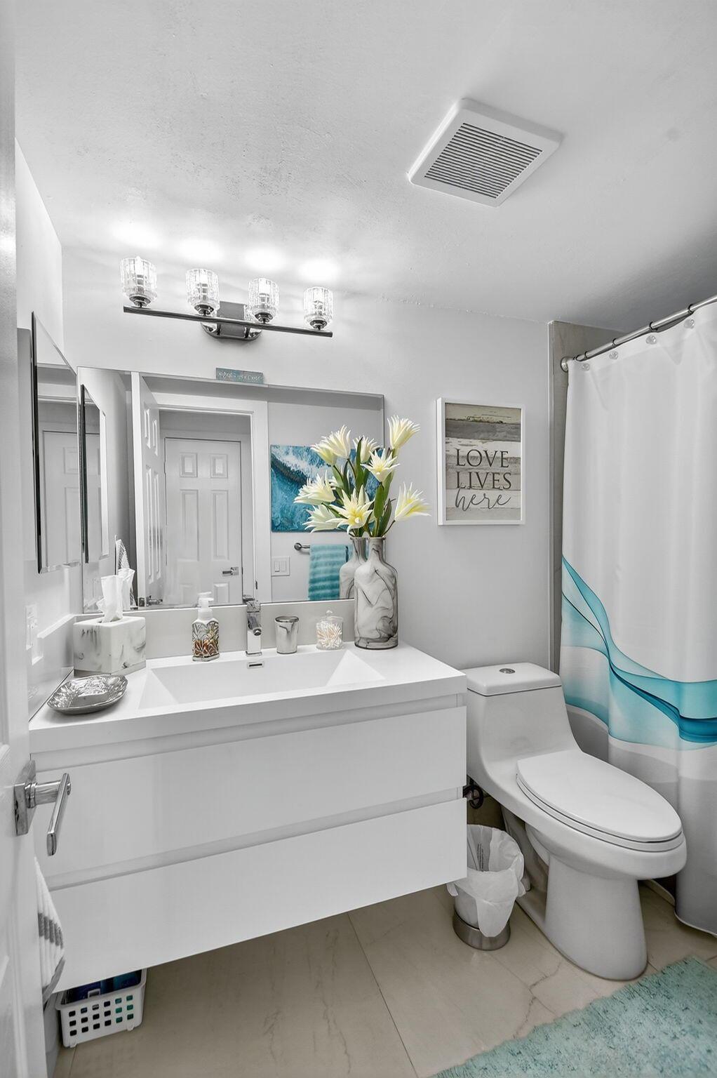 FOUNTAINS OF PALM BEACH C - Residential