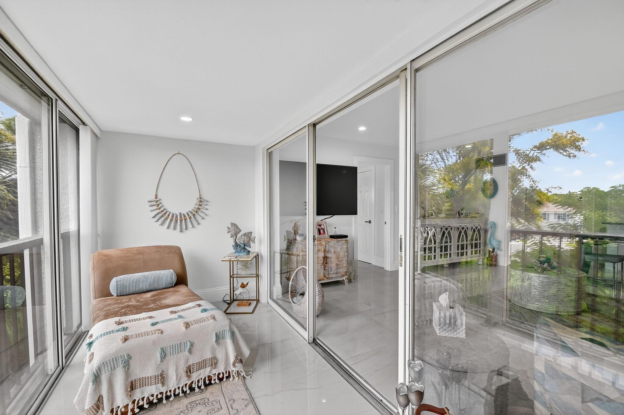 FOUNTAINS OF PALM BEACH C - Residential