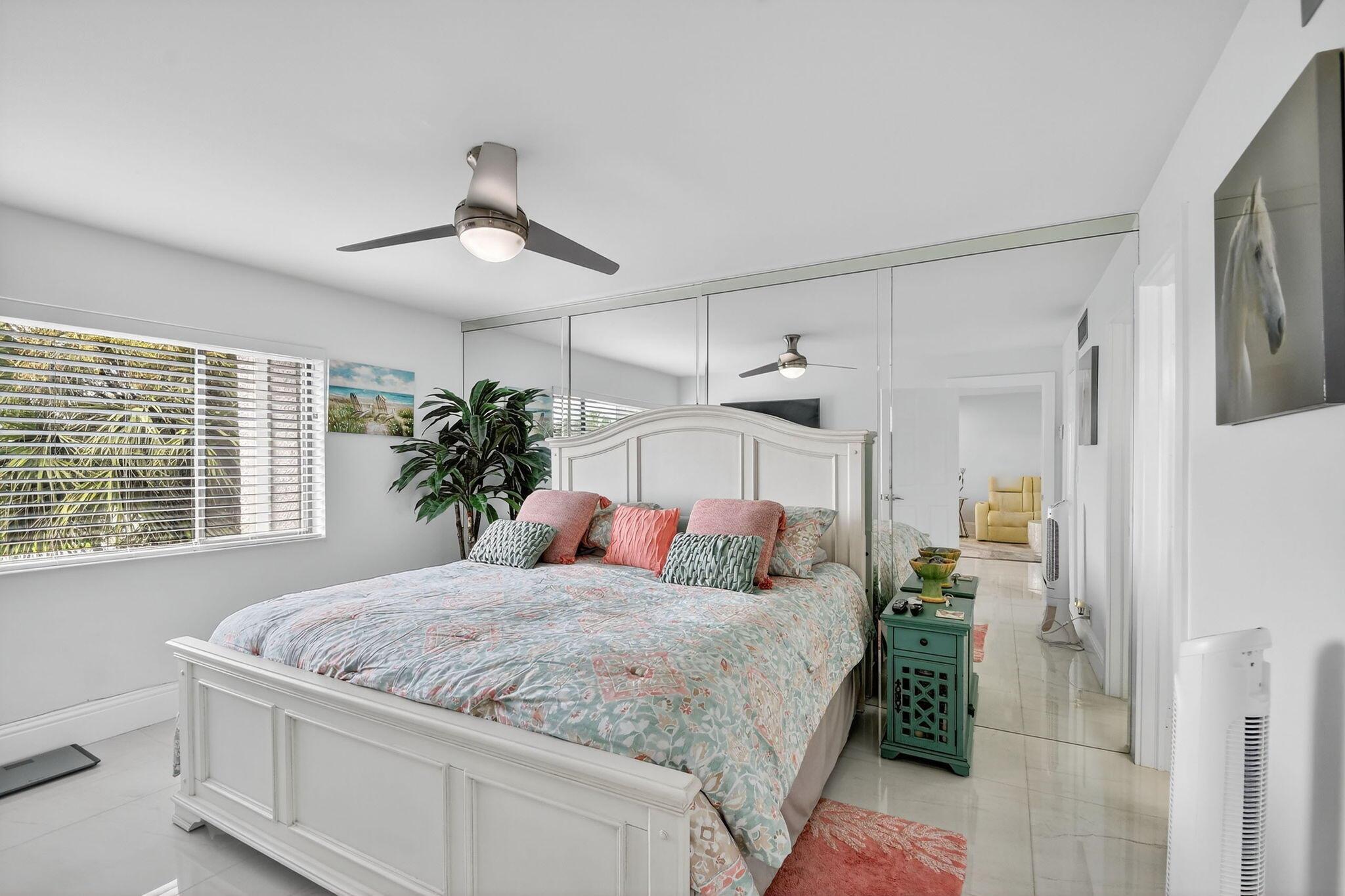 FOUNTAINS OF PALM BEACH C - Residential