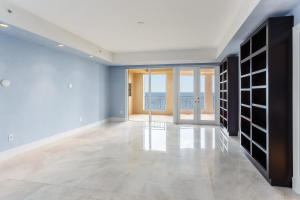 Luxuria - Residential