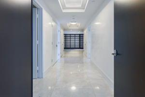 Luxuria - Residential