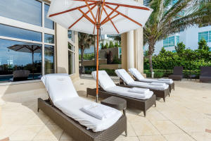 Luxuria - Residential