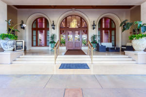 Luxuria - Residential