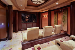 Luxuria - Residential