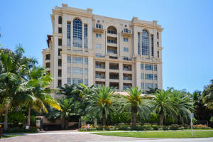 Luxuria - Residential