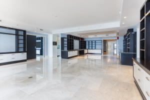 Luxuria - Residential