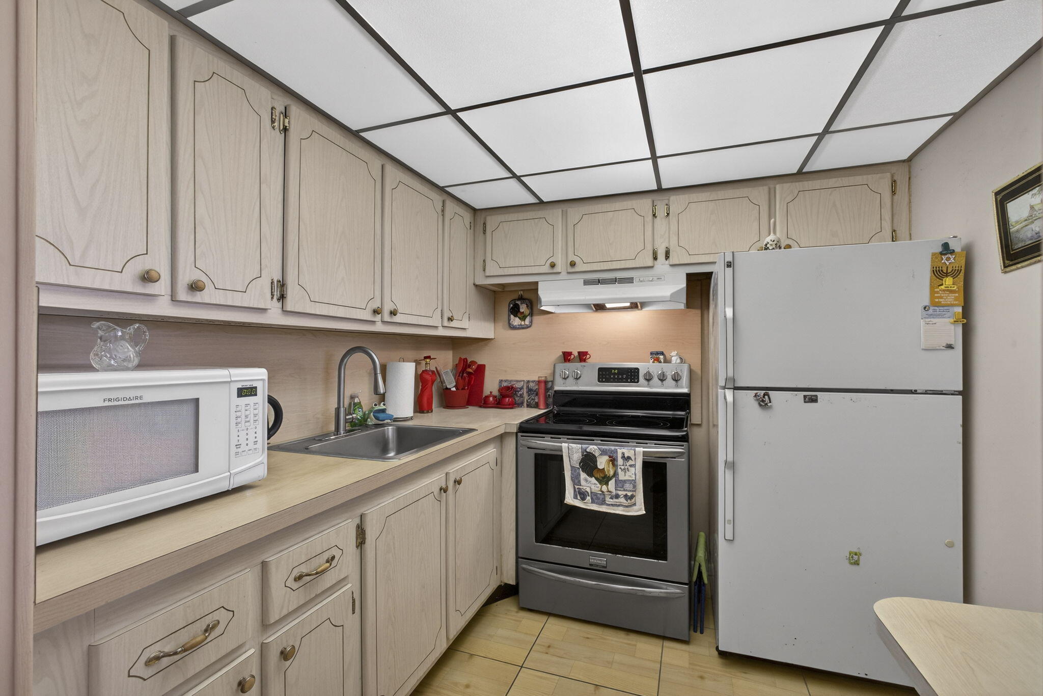 CENTURY VILLAGE DORCHESTER CONDO - Residential