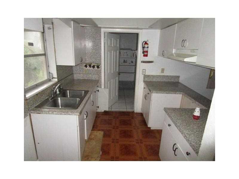 PARK MANOR 6 - Residential