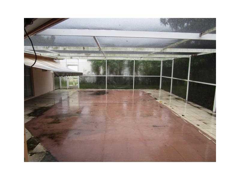 PARK MANOR 6 - Residential