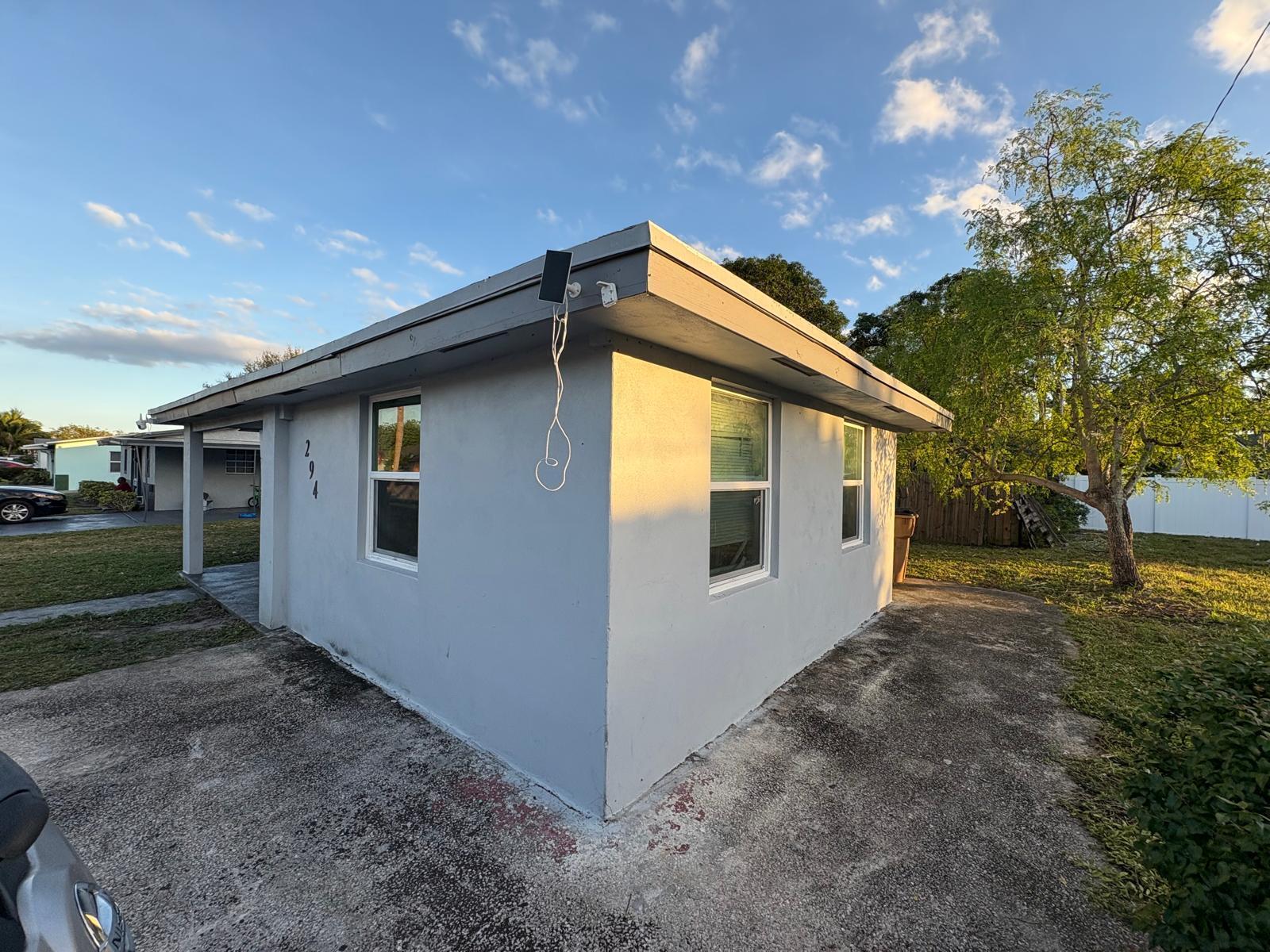 PALM CREST GARDENS 1 ADD - Residential Lease