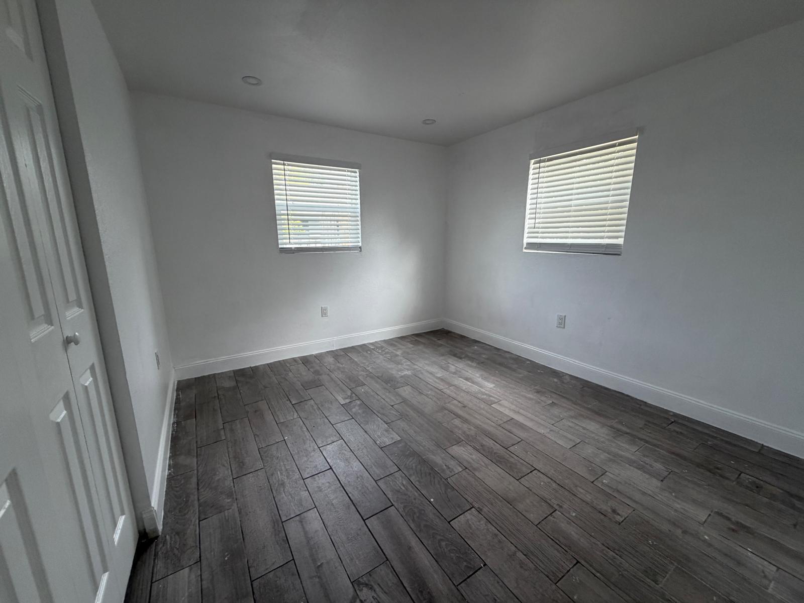 PALM CREST GARDENS 1 ADD - Residential Lease