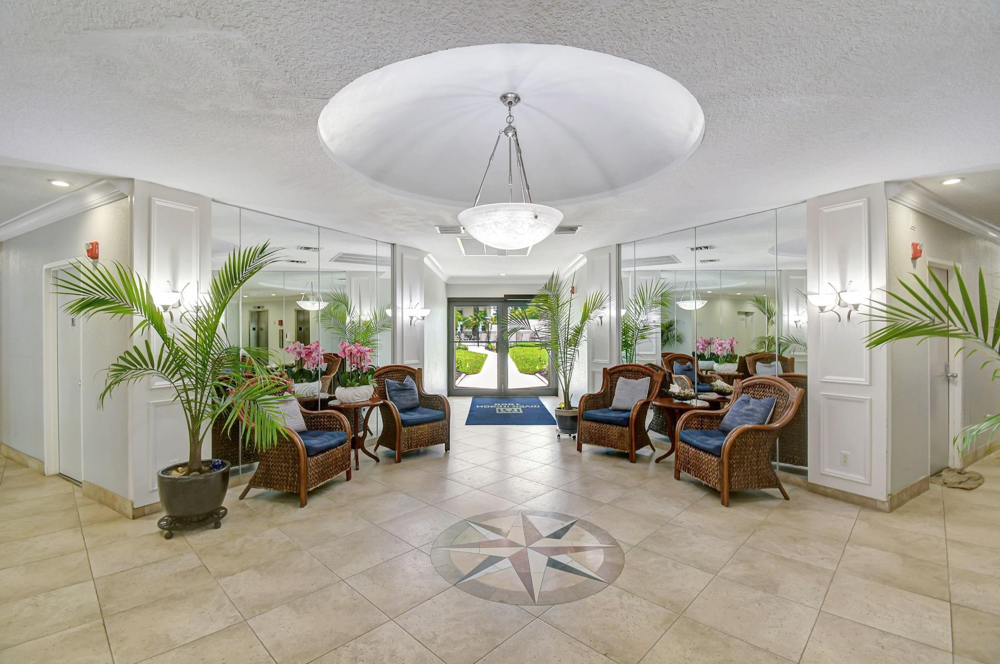 1000 River Reach Dr 209