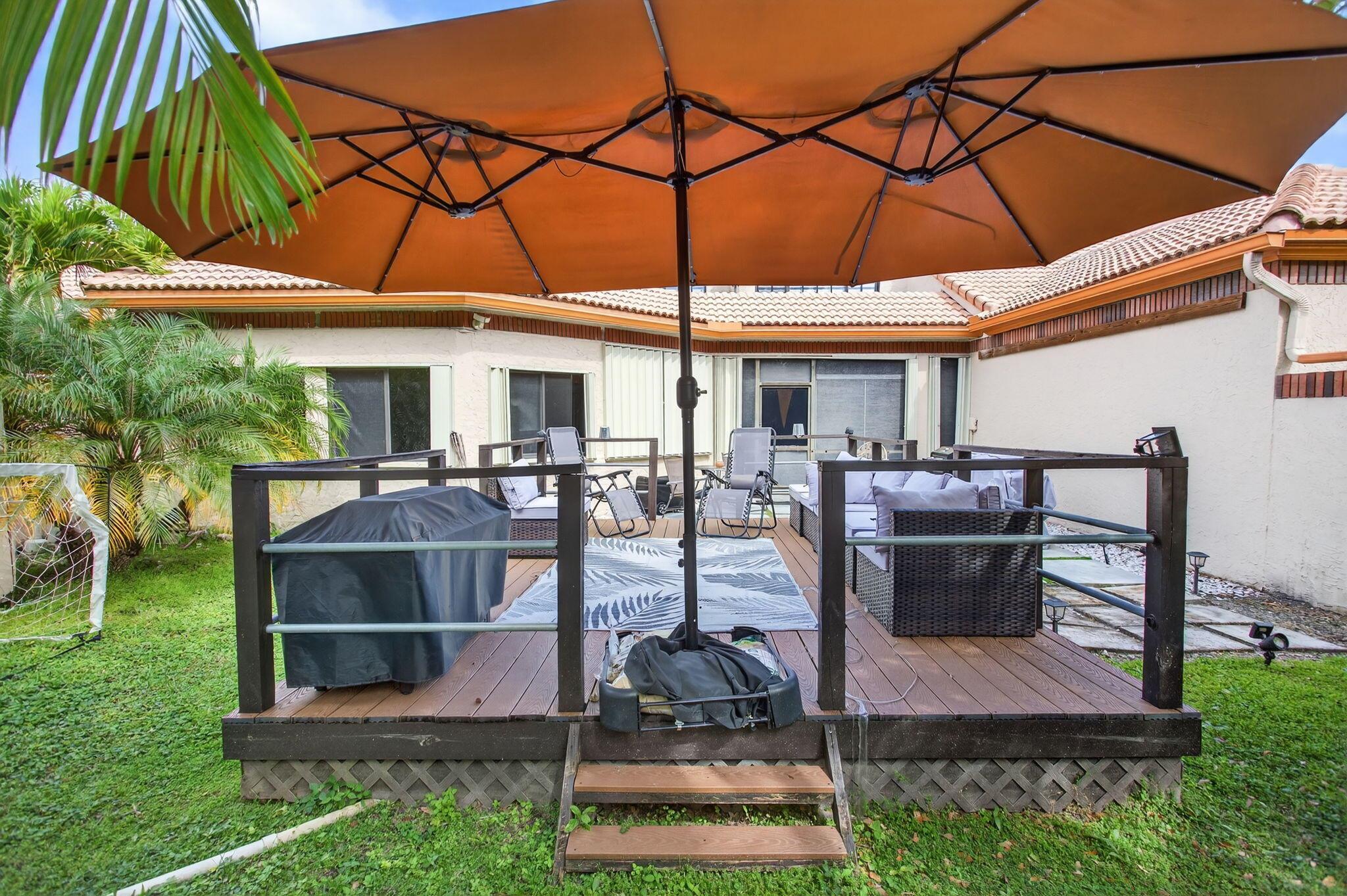 GLEN CONDOMINIUM 1 - Residential