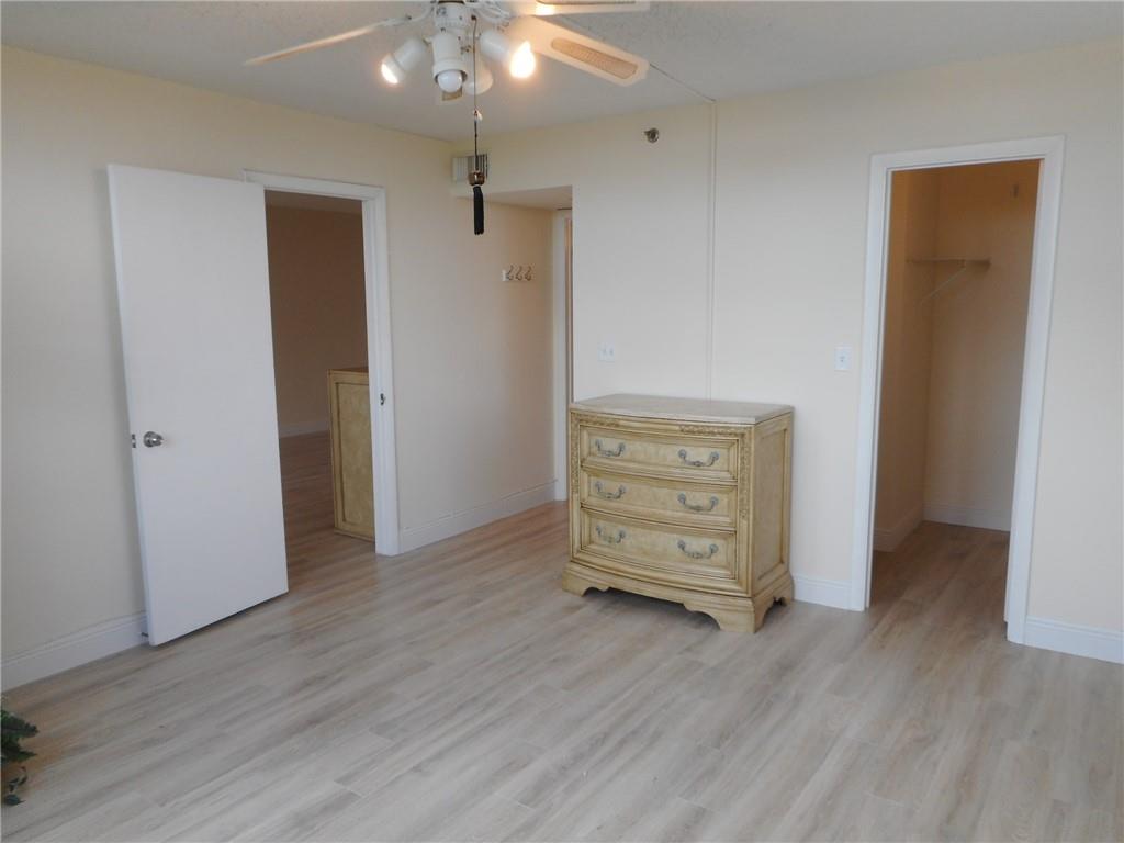 Rolling Hills Condominium - Residential