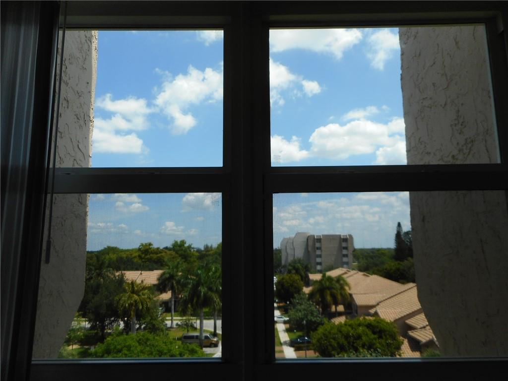 Rolling Hills Condominium - Residential