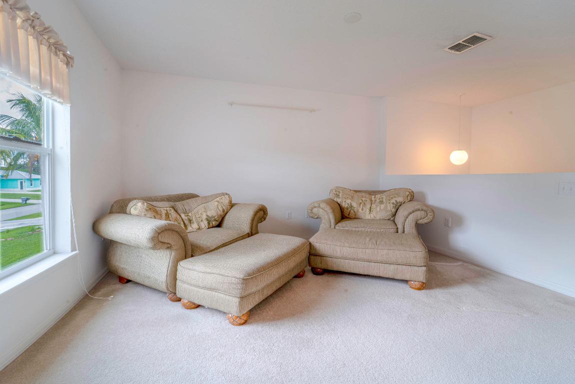 PORT ST LUCIE SECTION 8 - Residential