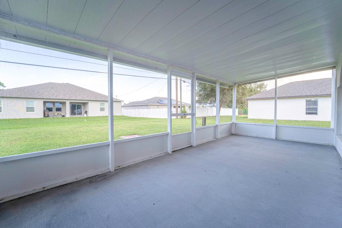 PORT ST LUCIE SECTION 8 - Residential