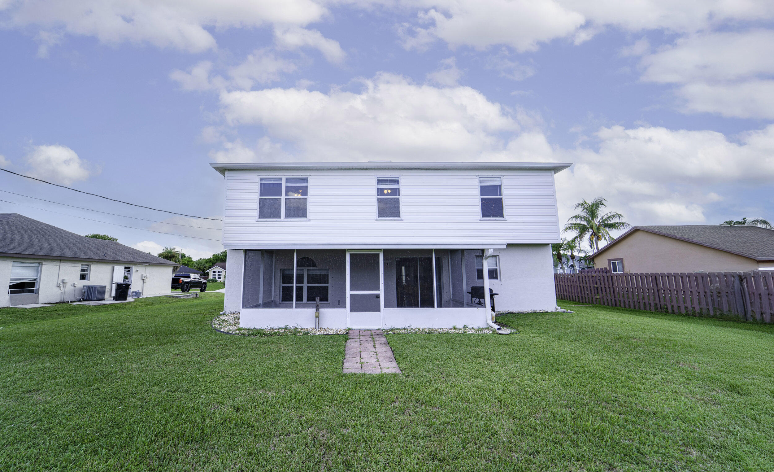 PORT ST LUCIE SECTION 8 - Residential