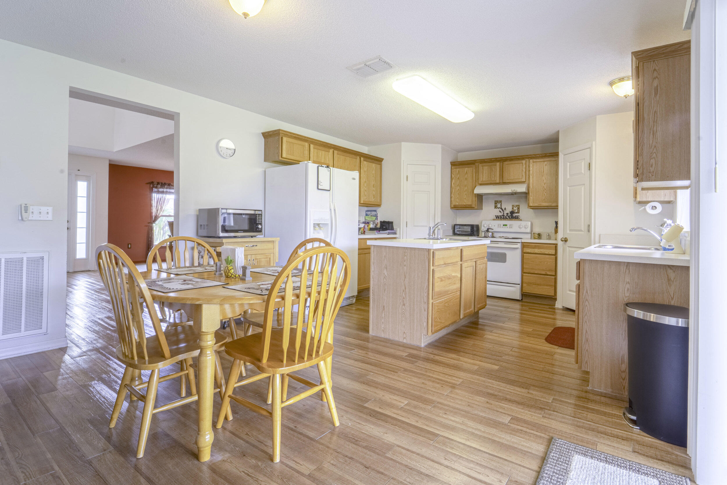 PORT ST LUCIE SECTION 8 - Residential