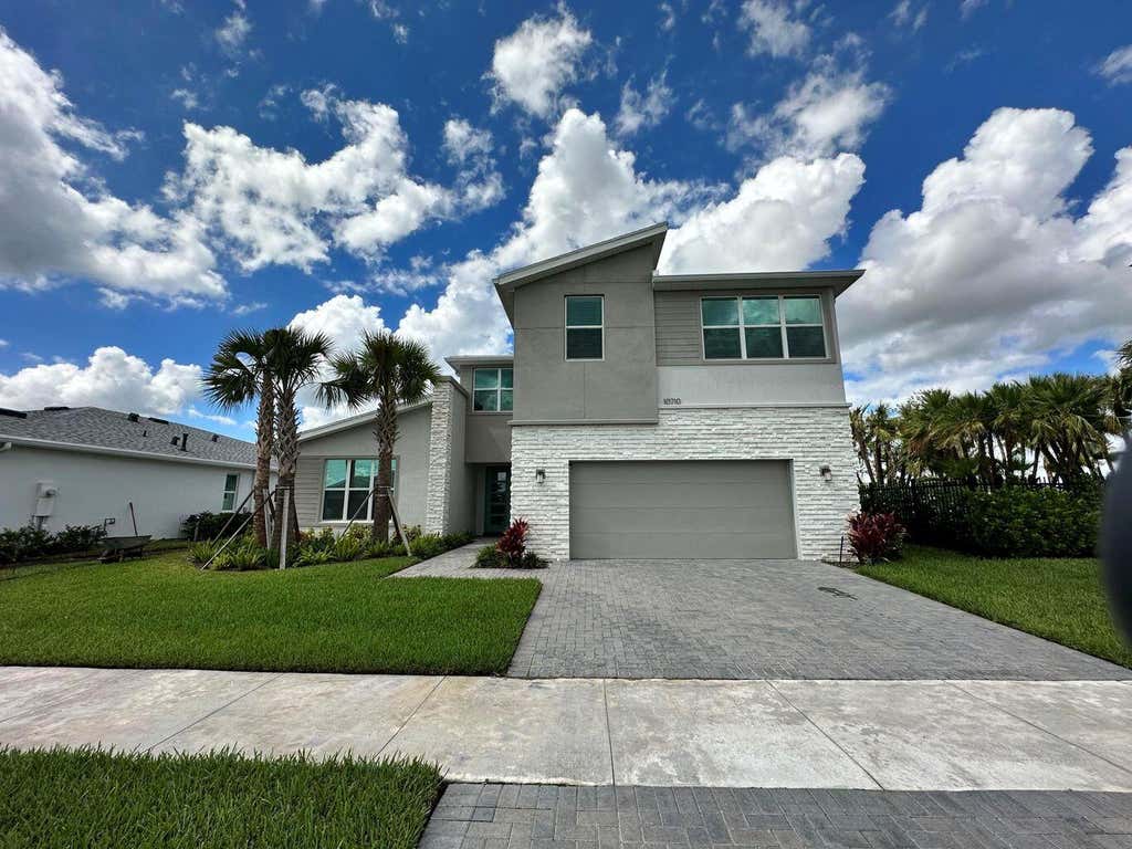 Photo of 10710 SW Hensley Street, Port Saint Lucie, FL 34987 (MLS # R11066703)