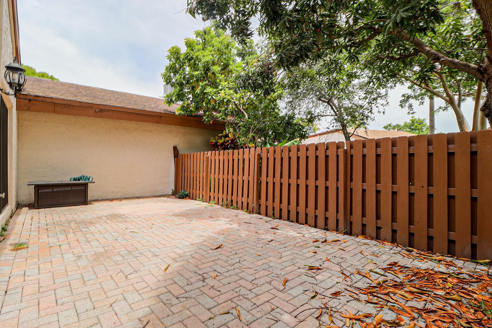 HARBOURWOOD SKETCH OF SUR - Residential