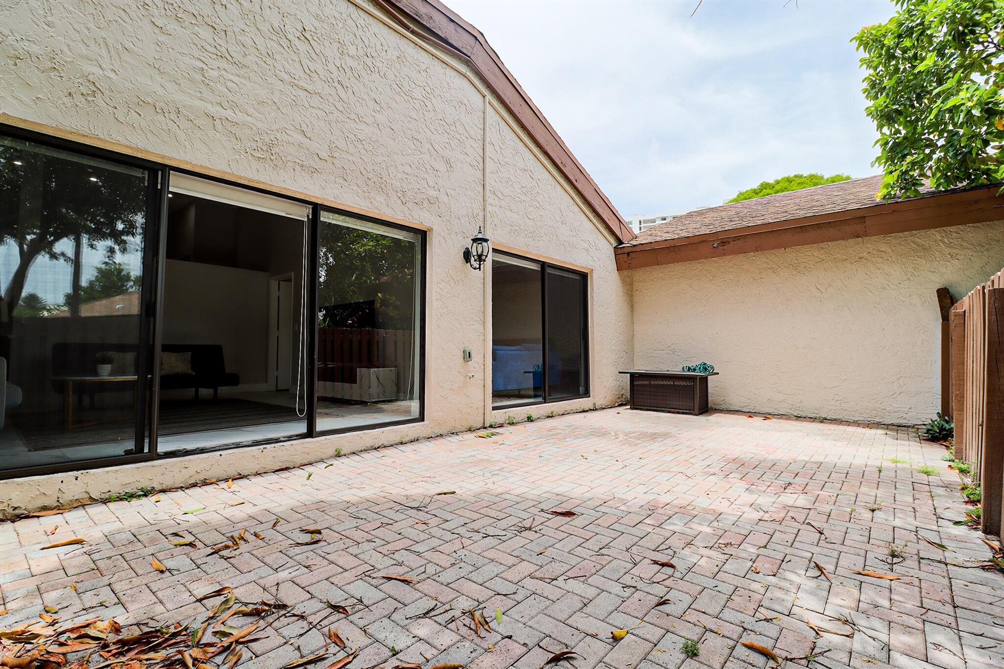 HARBOURWOOD SKETCH OF SUR - Residential