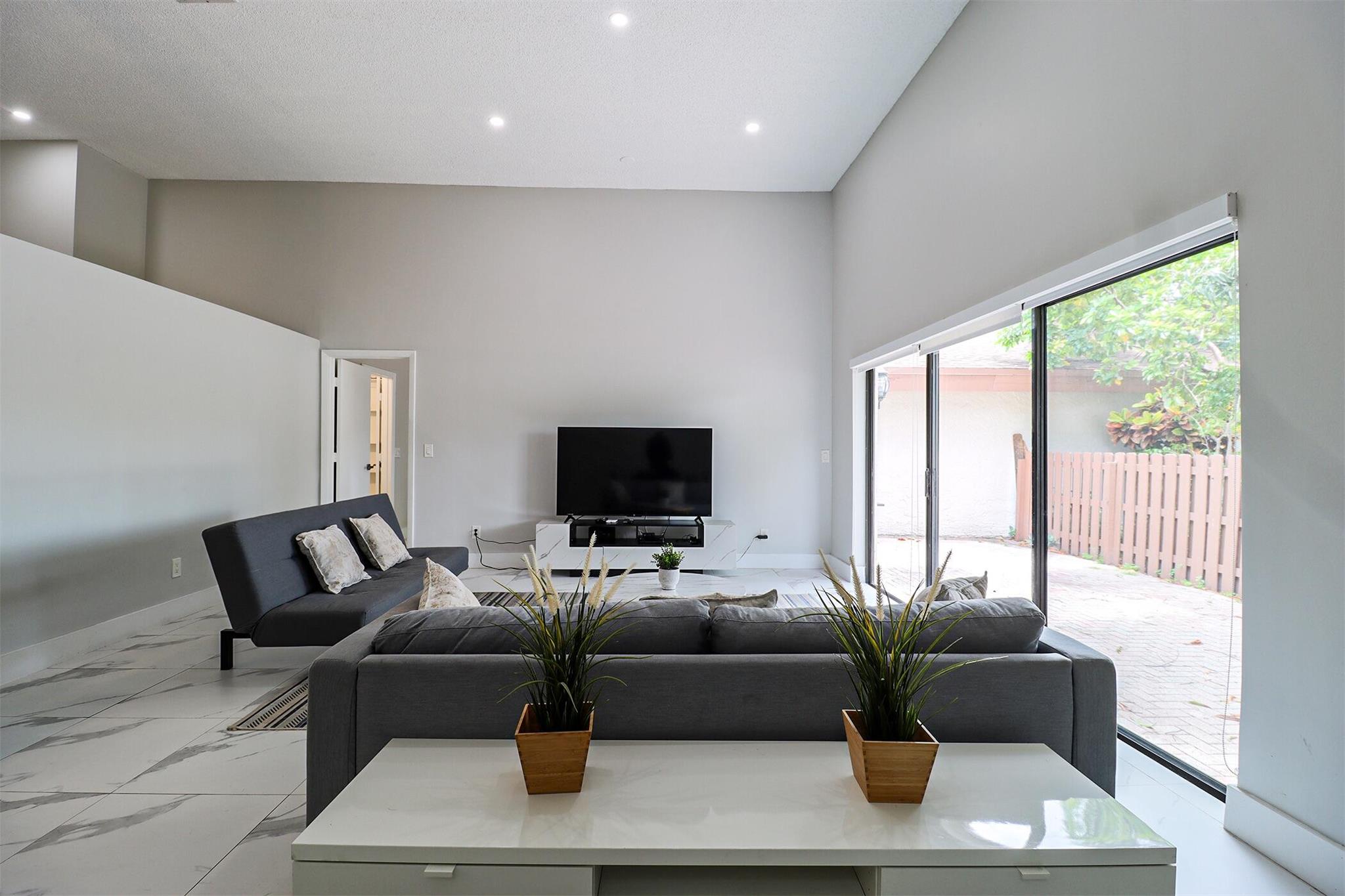 HARBOURWOOD SKETCH OF SUR - Residential