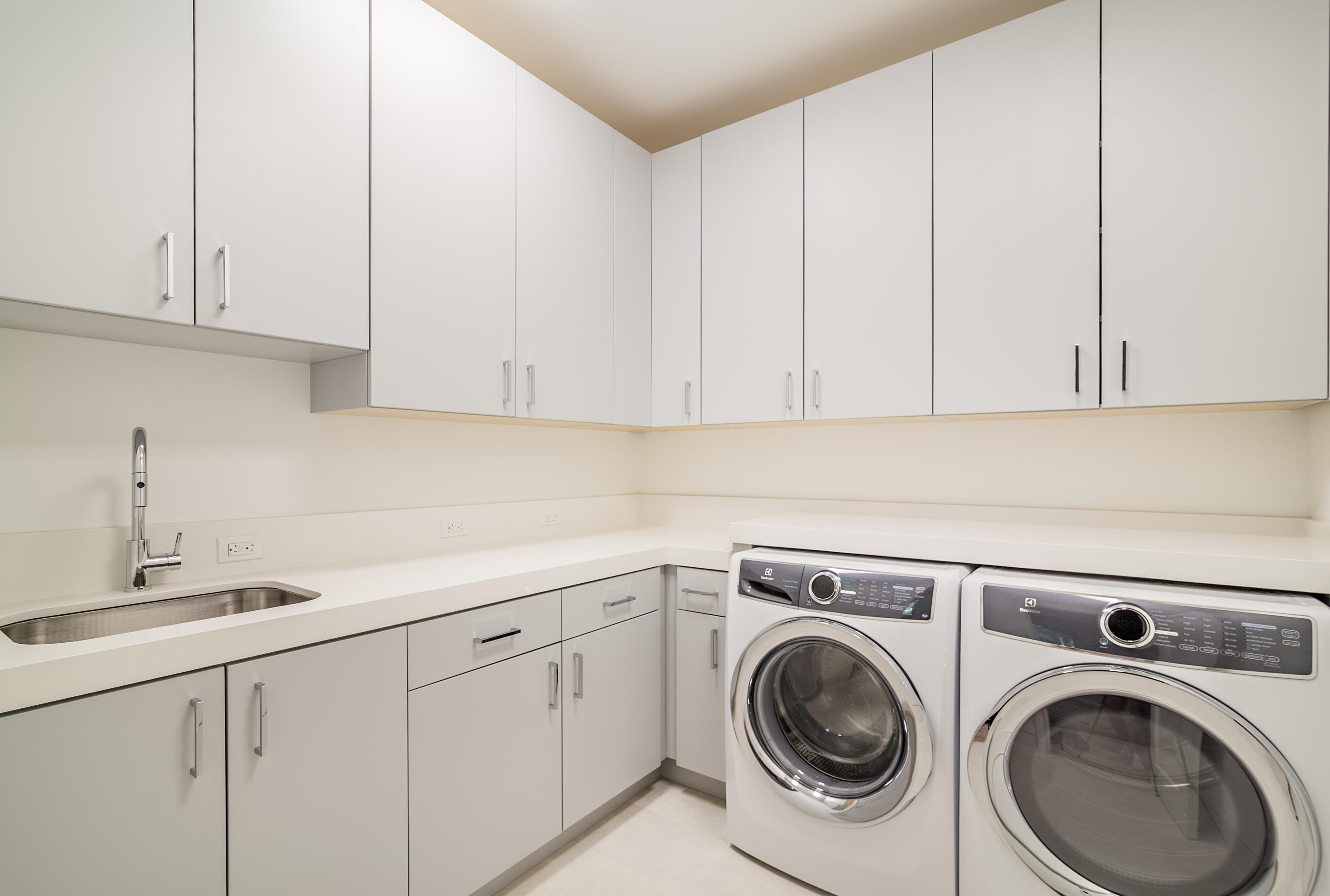 ROYAL PARK - Residential