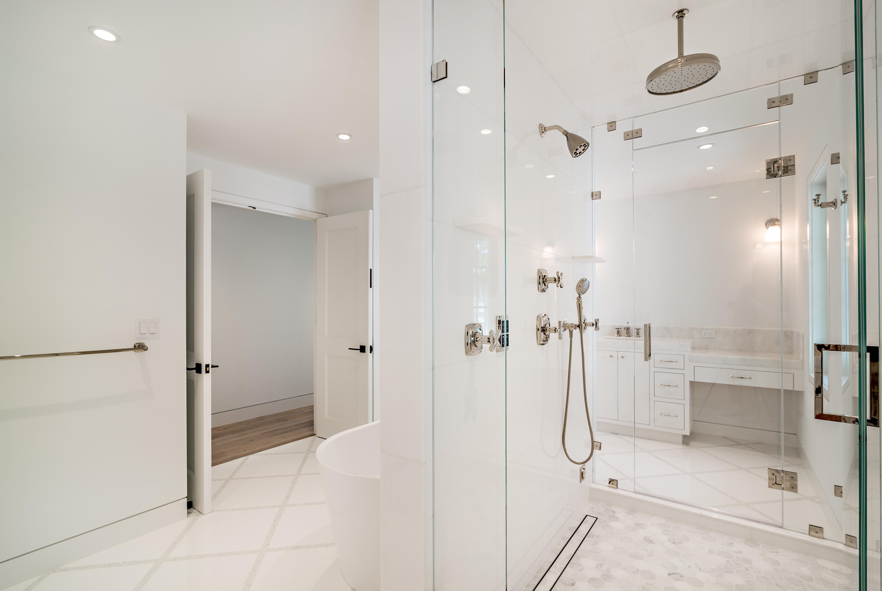 ROYAL PARK - Residential