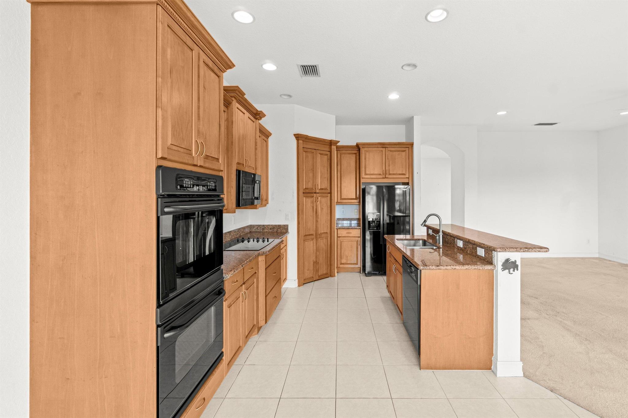 CANYON LAKES 1 - Residential