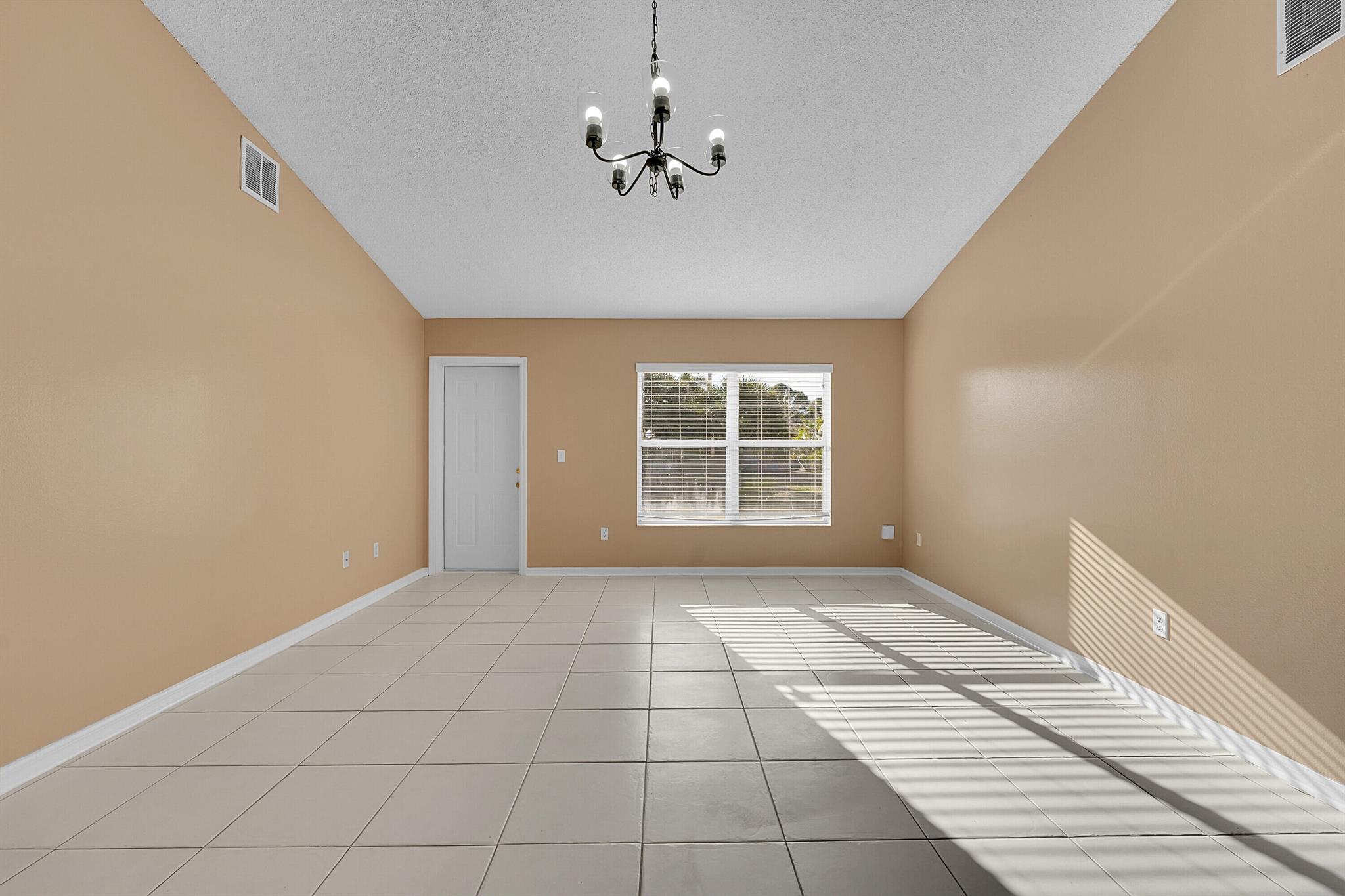 PORT ST LUCIE SECTION 18 - Residential Lease