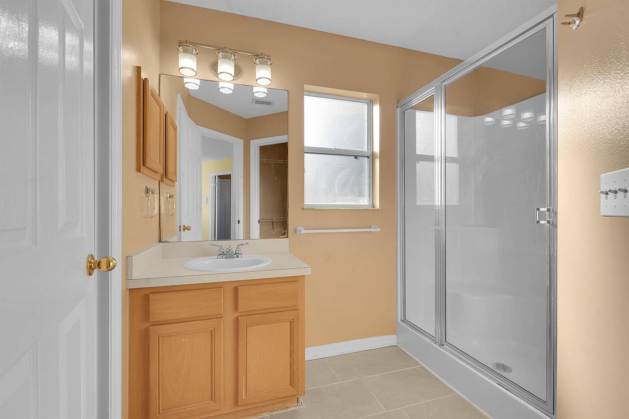 PORT ST LUCIE SECTION 18 - Residential Lease