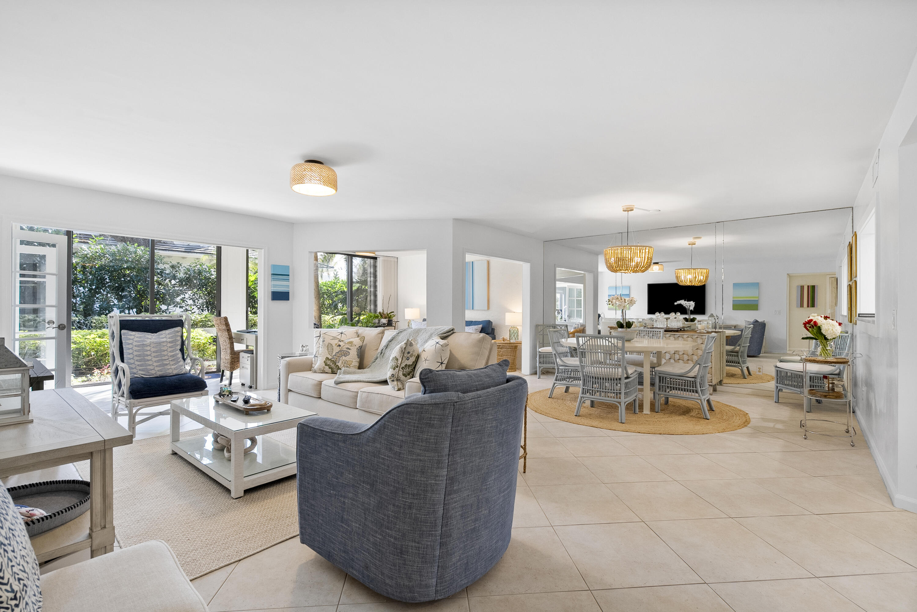 MARINER SANDS CLUB VILLAS CONDO - Residential