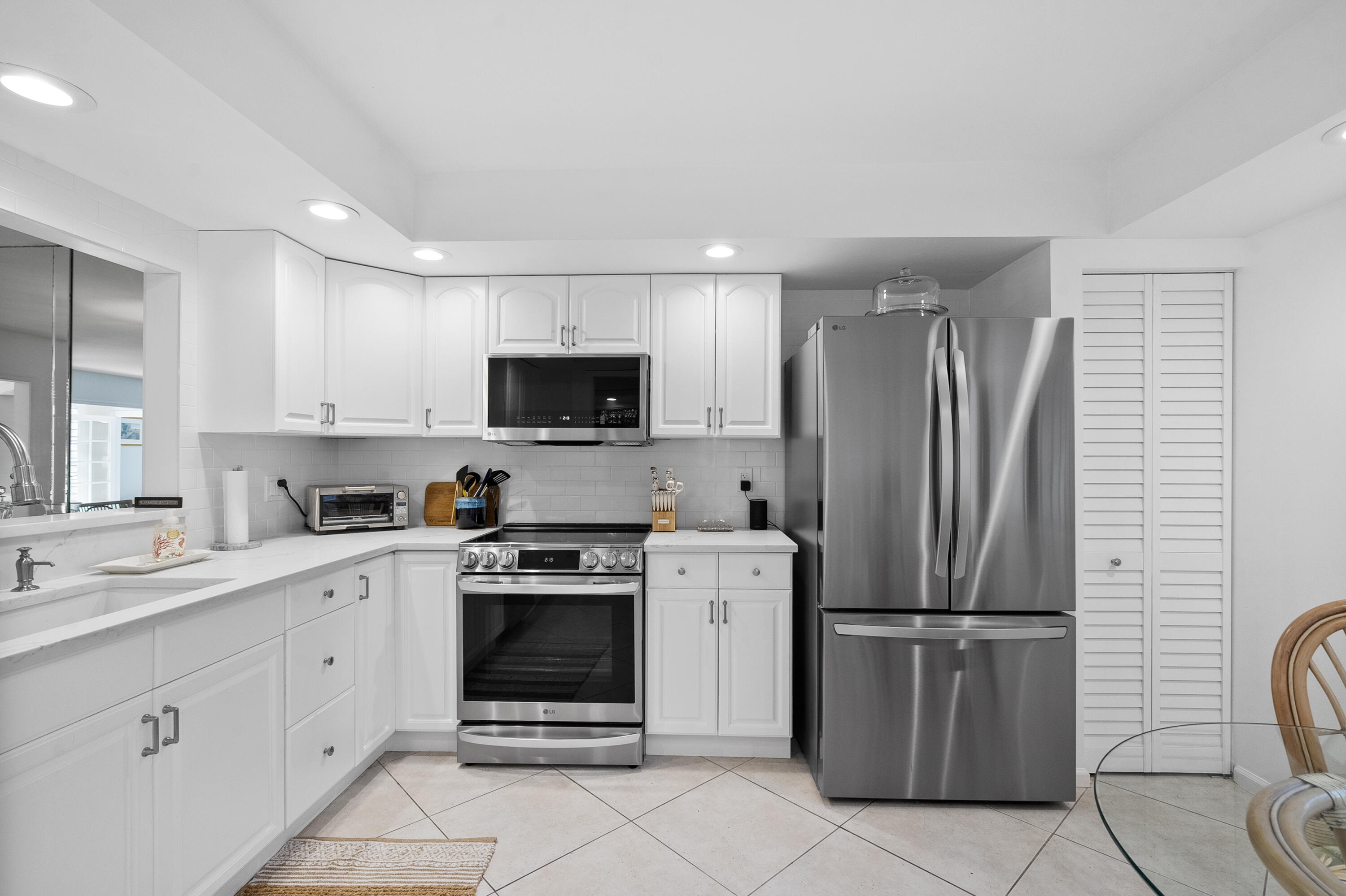 MARINER SANDS CLUB VILLAS CONDO - Residential