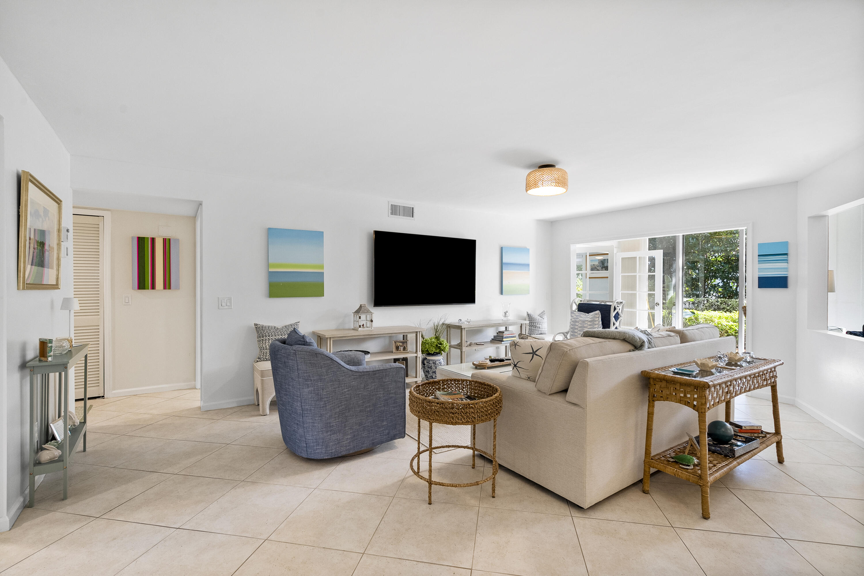 MARINER SANDS CLUB VILLAS CONDO - Residential