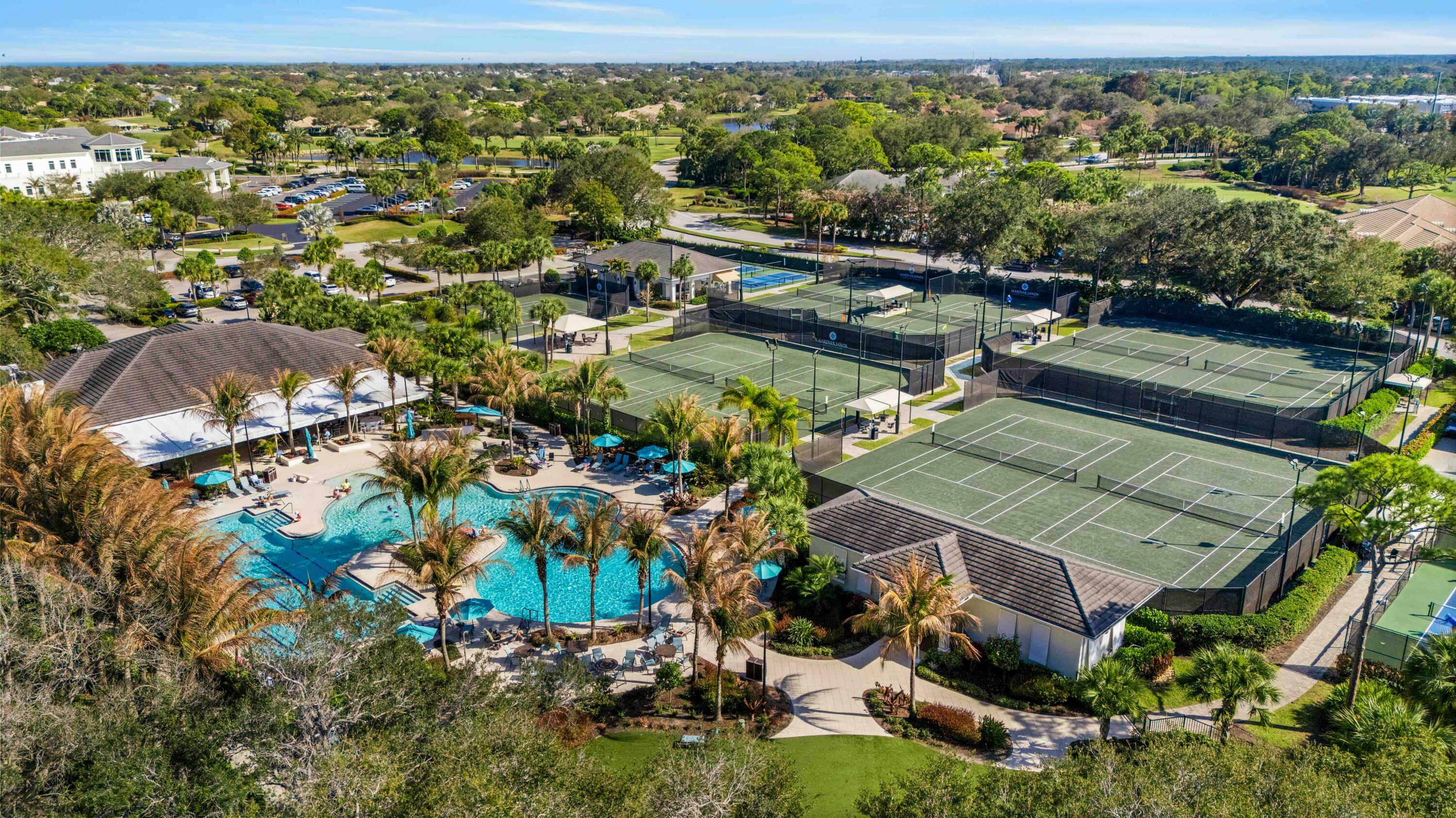 MARINER SANDS CLUB VILLAS CONDO - Residential