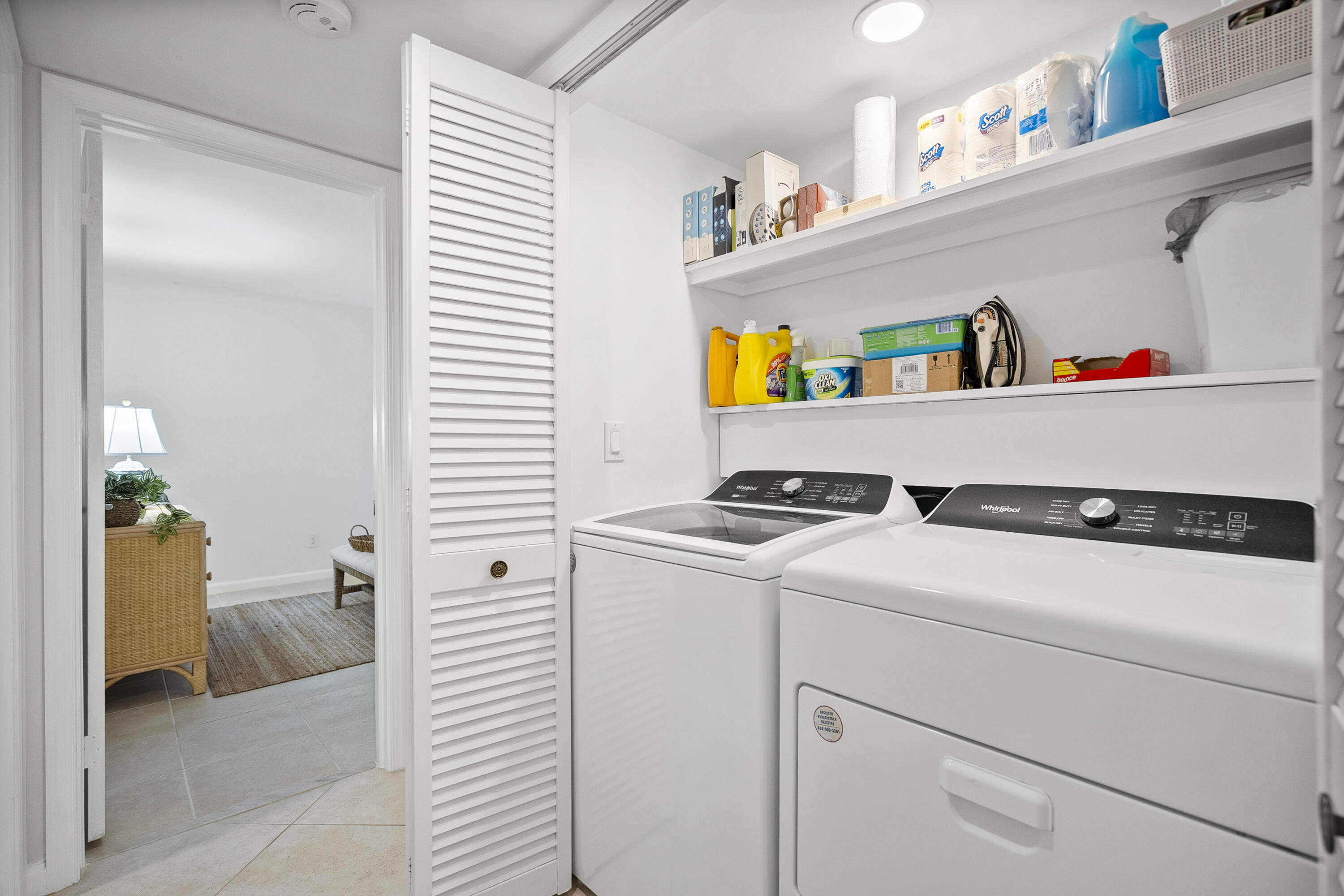 MARINER SANDS CLUB VILLAS CONDO - Residential