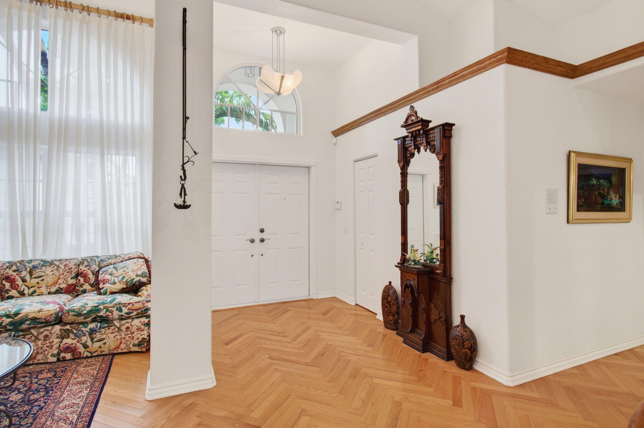 VALENCIA LAKES 1 - Residential