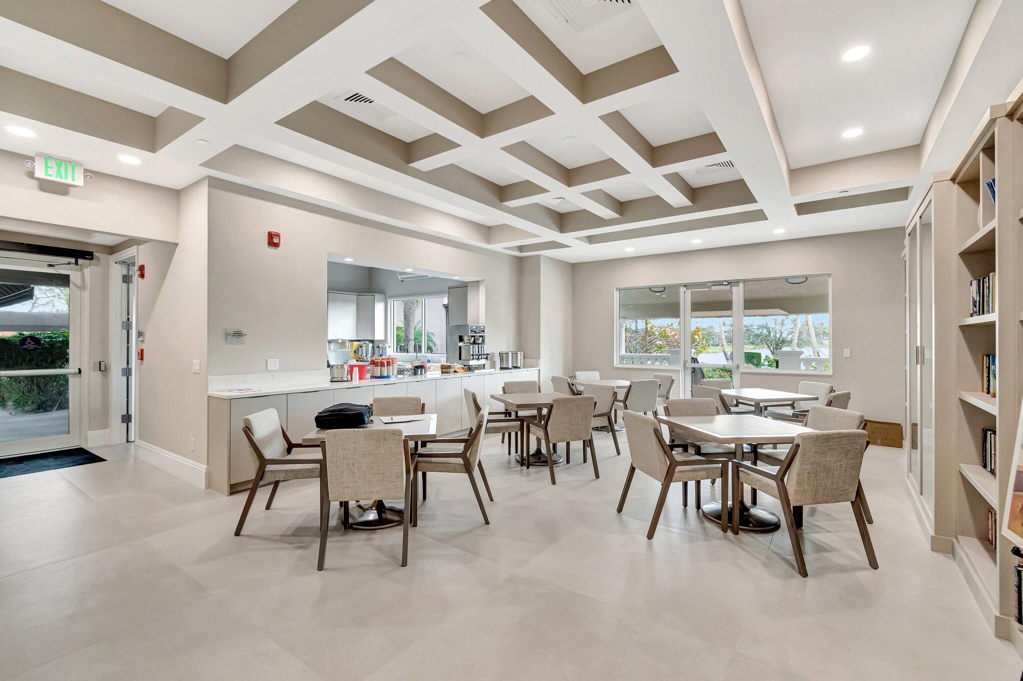 VALENCIA LAKES 1 - Residential