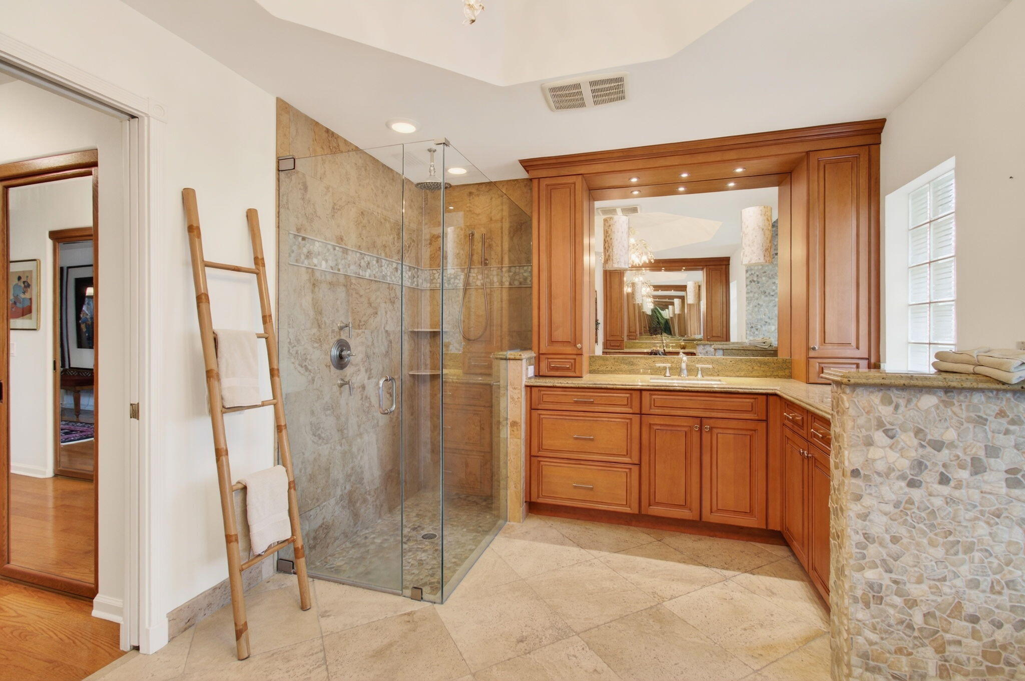 VALENCIA LAKES 1 - Residential