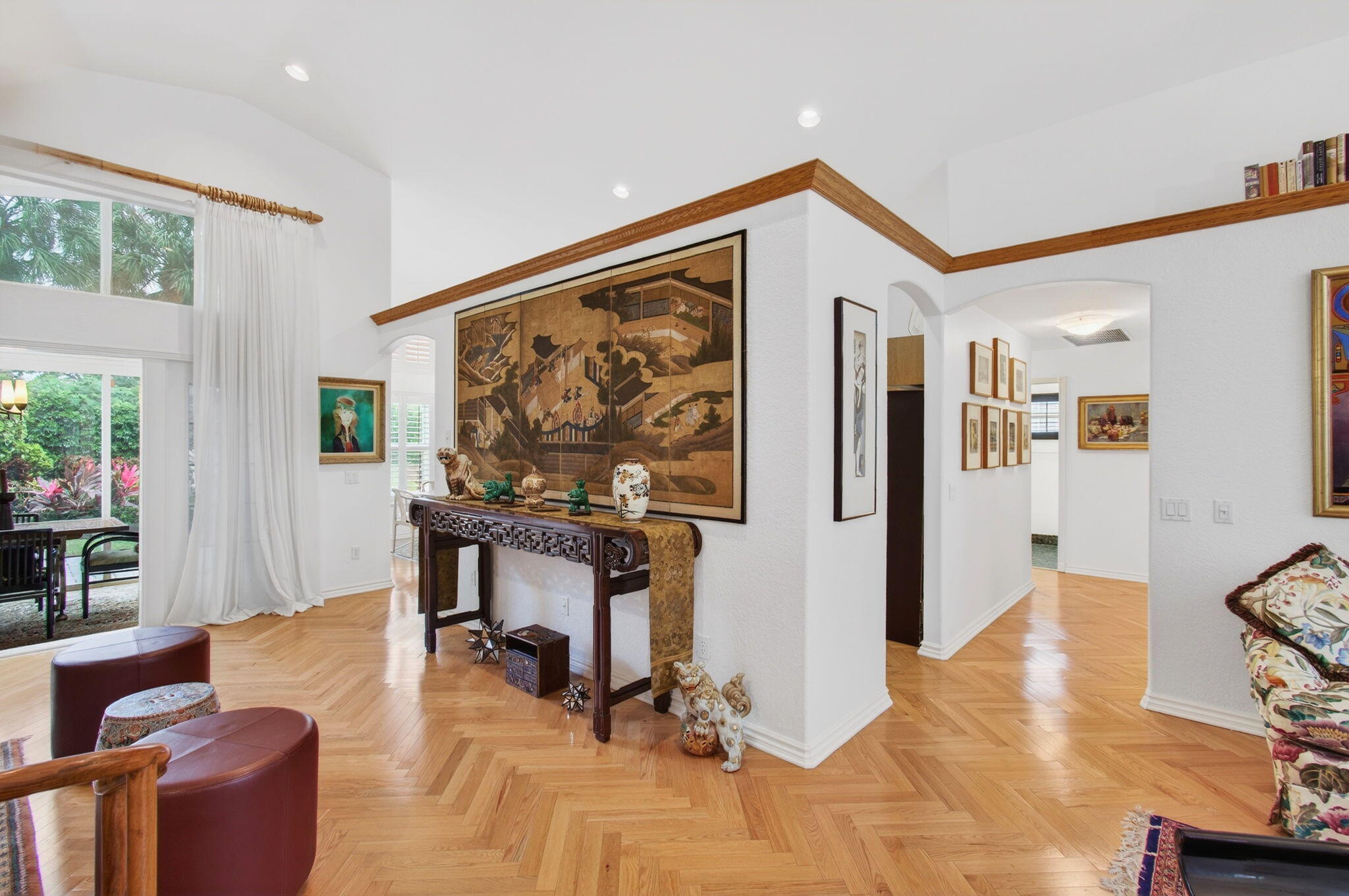 VALENCIA LAKES 1 - Residential