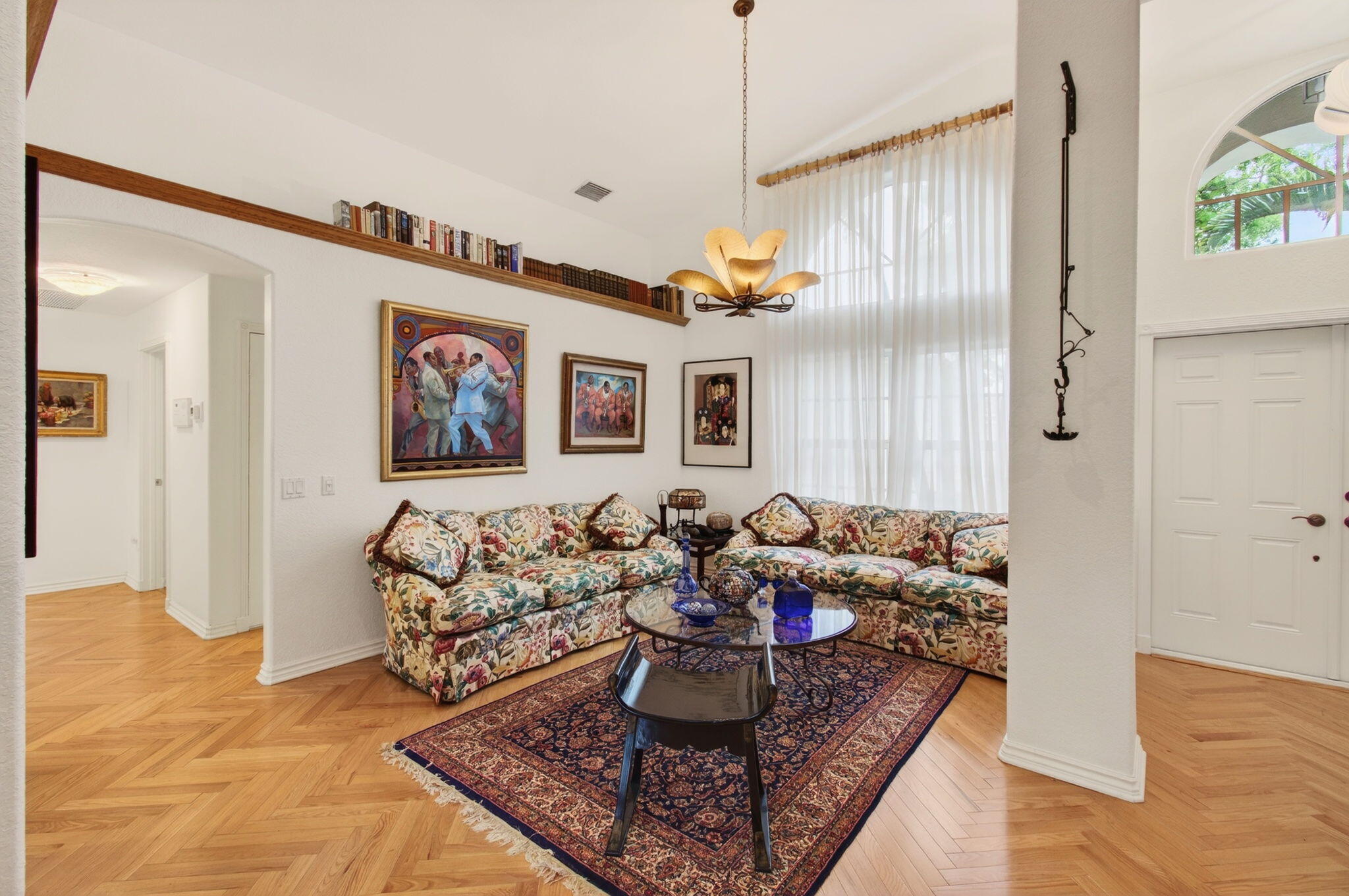 VALENCIA LAKES 1 - Residential