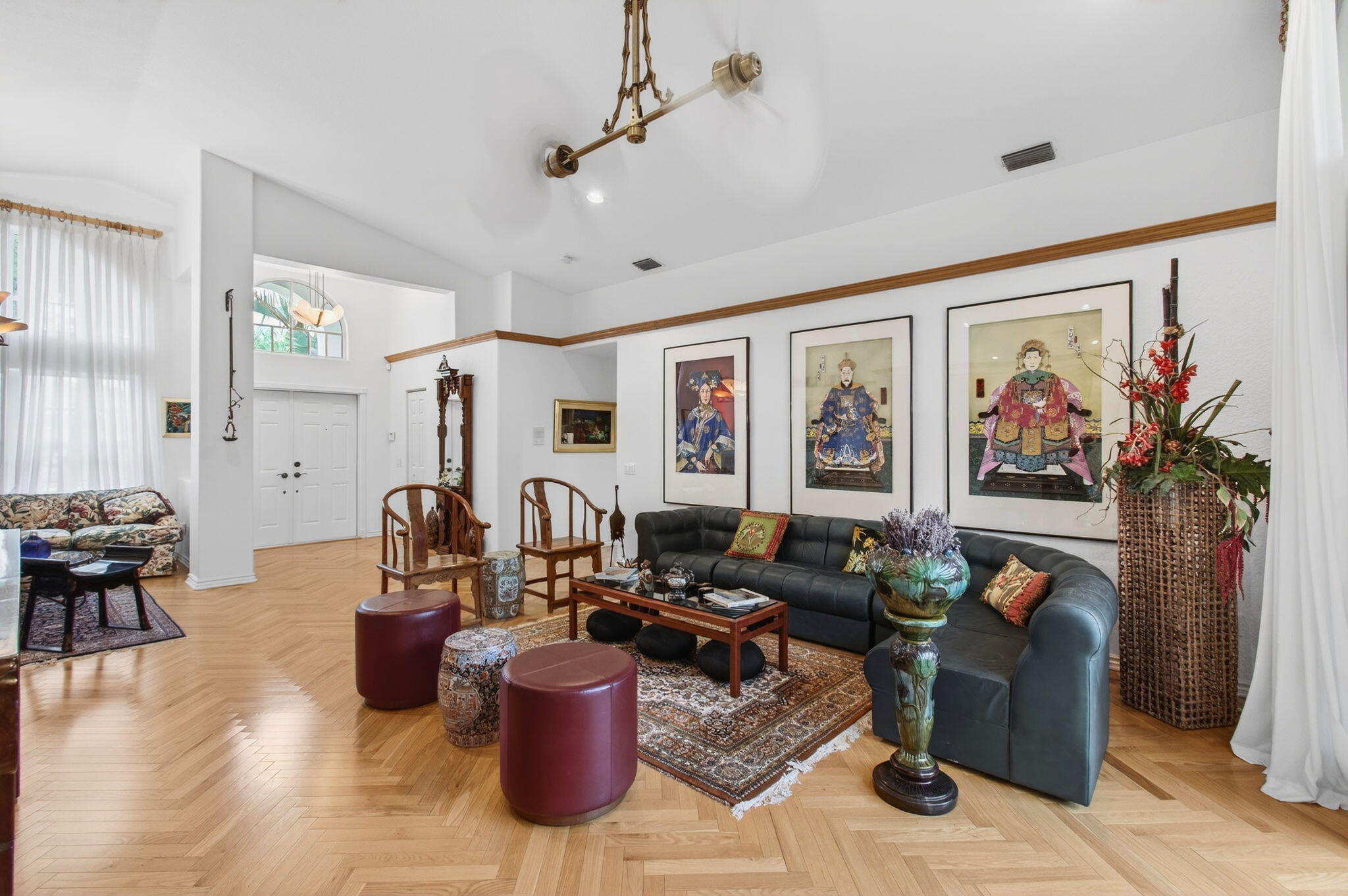 VALENCIA LAKES 1 - Residential